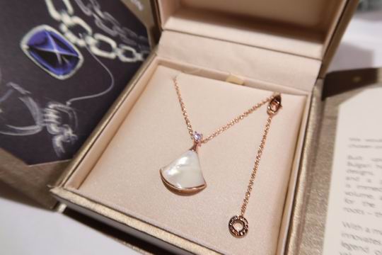 Bvlgari necklace 03lyh76 (1)